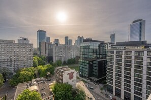 Exterior - Warsaw Wola - 13th Floor, City View, Metro Nearby - by Rentujemy (Warszawa)