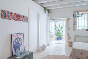 1 chambre, Wi-Fi gratuit, draps fournis