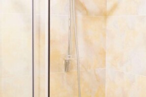 Bathroom - Beihai Haidao Garden Homestay (Beihai)