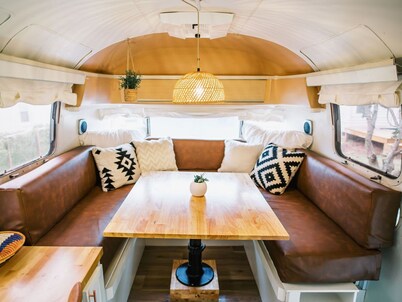 James Island Airstream- Between Downtown & Folly Beach. Creekside Glamping!
