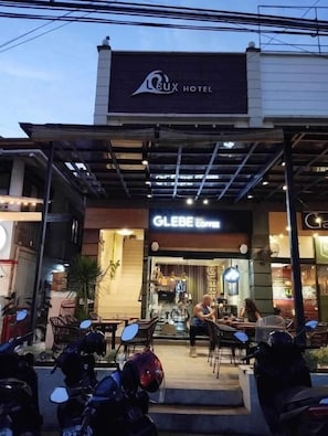 Exterior - Leux Hotel Alona Panglao (Panglao)