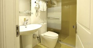 Bathroom - Xinhuamian Fashion Hotel (Wenzhou)