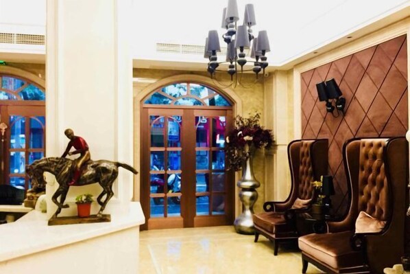 Lobby - Gelin Luoman Fengqing Hotel (Lishui)