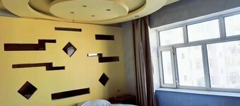 Xiaohonglou Hotel, Luohe