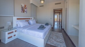 4 bedrooms, iron/ironing board, WiFi, bed sheets - Ancient Sands 4 BR Villa Heated Pool (HURGHADA)