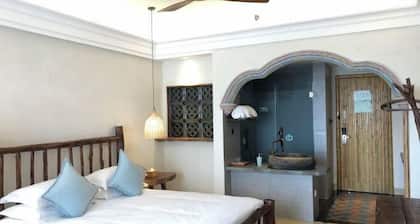 Guiyuan Tianqiaoshe Smart Hotel (Wenchang Middle School)