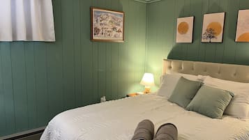 2 makuuhuonetta, silitysrauta/-lauta, Wi-Fi, vuodevaatteet