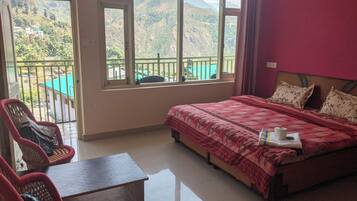 1 Schlafzimmer, Schreibtisch, WLAN, Bettwäsche