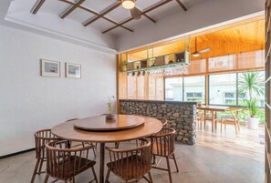 Dining - BCDJ The inn (Shengsi)