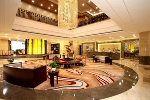 Lobby - Xiong'an Meiquan World Holiday hotel (Xiong County)