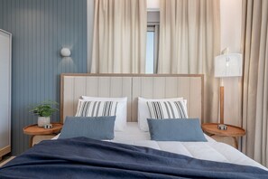 8 bedrooms, in-room safe, iron/ironing board, free WiFi