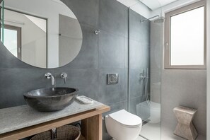 Shower, towels, soap, shampoo