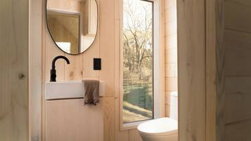 Shower, towels, soap, shampoo