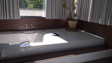 Kahden hengen presidential-huone, 1 makuuhuone | Ilmainen Wi-Fi