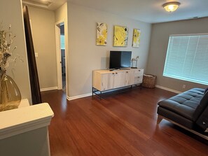 TV connectée, cheminée