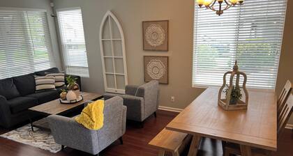 4 Bedroom with all the things!