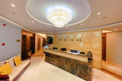 Qingxin Business Hotel