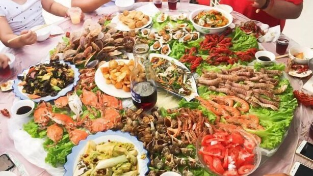 Dining - Dongdaihe Haizhiyuan Guesthouse (Suizhong)