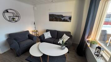 Apartemen Klasik | 1 kamar tidur, selimut bulu angsa, tirai kedap cahaya, dan kedap suara