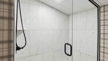 Douche, sĂšche-cheveux, serviettes fournies