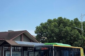 Gambar tidak terklasifikasi, 3 dari 19, tombol