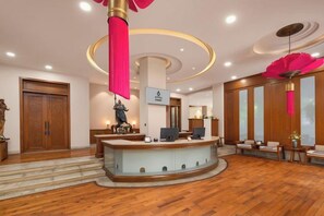 Lobby - Liaokuo Jingshe Hotel (Qujing)