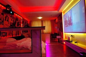 Room - Heyuan Snail House Theme Apartment Renrenle Flagship Store (Heyuan)
