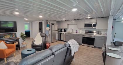 Peaceful Private Loft in Central Location