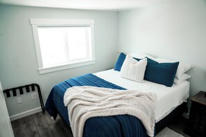 2 bedrooms, WiFi, bed sheets