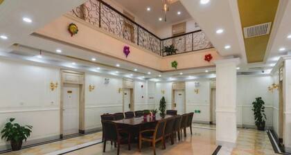 Mingzhu Lake Swan Garden Resort