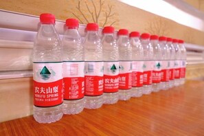 الطعام والشراب