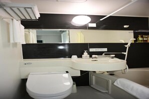 Free toiletries - BRILLIANCE HOTEL (Nagoya)