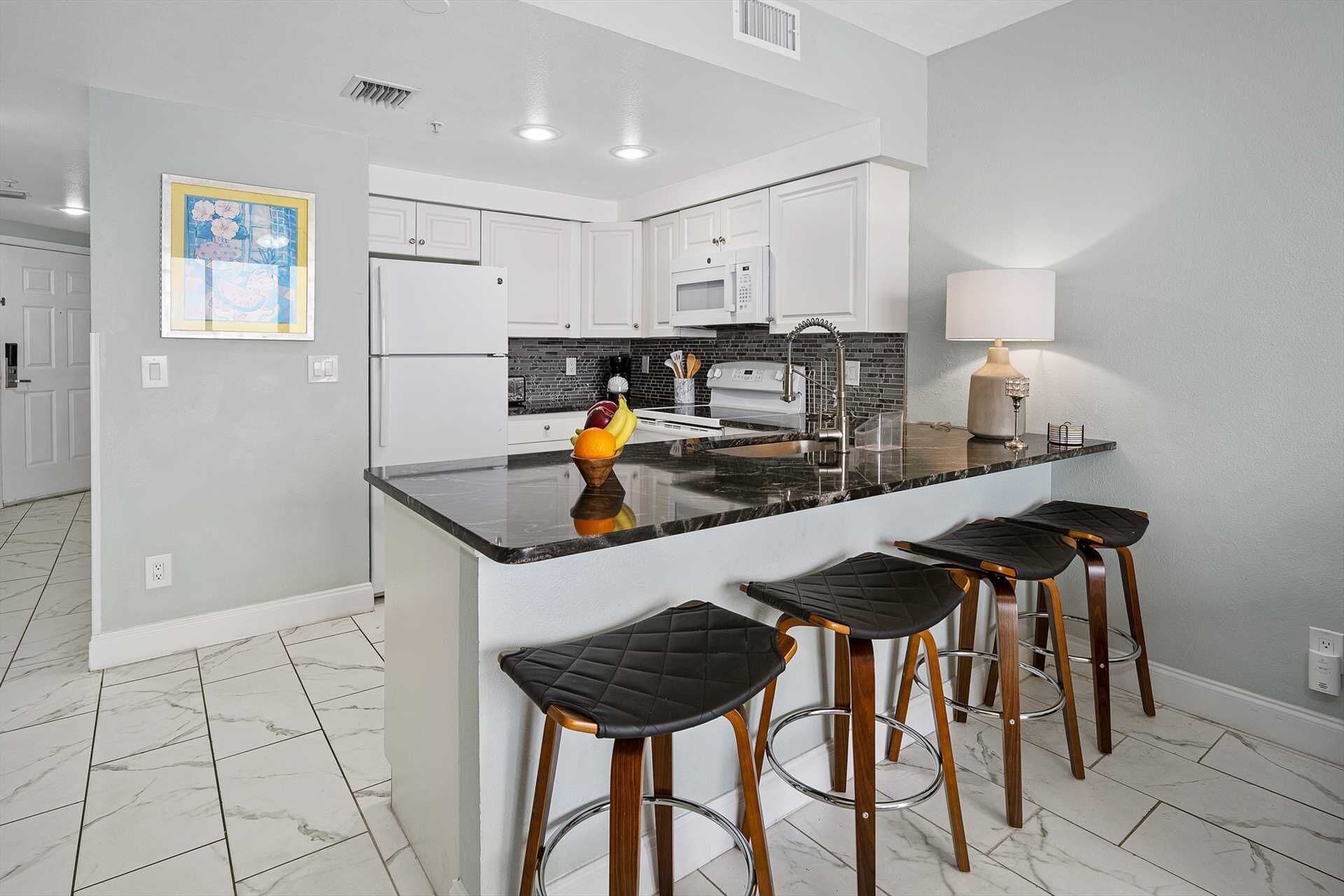 Geladeira, micro-ondas, fogão, cooktop