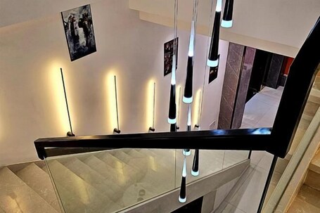 Interior. Guiyang Shousu E-sports Hotel (Guanshanhu Park)