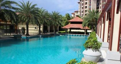 Lingshui Ocean Heart Hotel (Clear Water Bay)