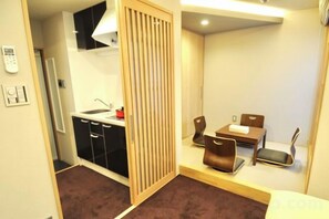 รูปภาพที่ไม่ได้จัดประเภท, 3 จาก 28, ปุ่ม