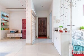 Room - JiaHui Apartment (Jiayuguan)