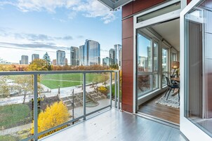 Deluxe Apartment, City View | Terrace/patio