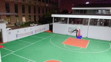 Sport court
