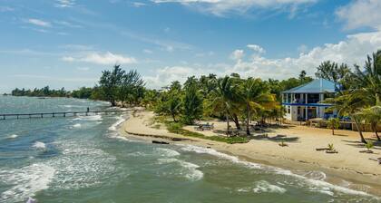 Group Friendly: 3-Bedroom Beachfront Condo