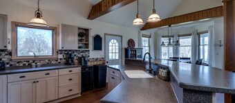 RiverBreeze Retreat - Two Homes w/ River Views