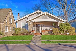 Exterior detail - 101 Year Old Southern Charmer ~~HOT TUB~~ Great Location (Birmingham)