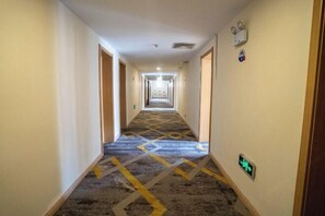 Interior - Home Huayi Hotel(Changchun East Bridge) (Changchun)