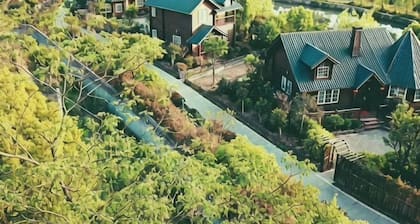 Tiantai Feitou Chalet