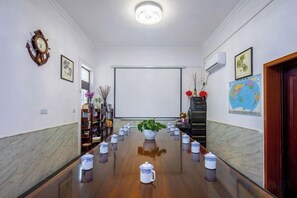 Unclassified image, 2 of 14, button - Shanghai Tule Residential Accommodation (Shanghai)