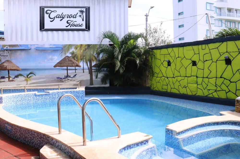Hotel Galyrod House