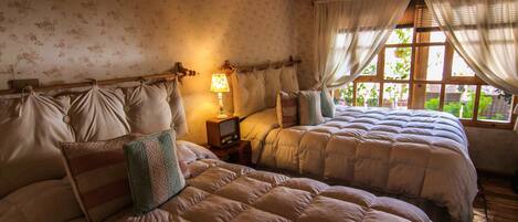 6 bedrooms, WiFi, bed sheets