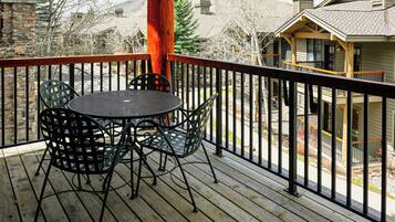 Premier-Zimmer, 3 Schlafzimmer (Condo) | Terrasse/Patio