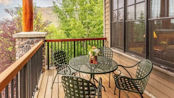 Zimmer, 1 Schlafzimmer (Condo) | Terrasse/Patio