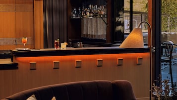 Bar (en la propiedad)